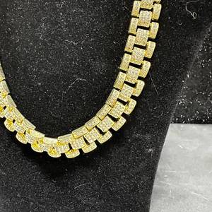 lot 3 image: New 30 x 15mm Gold-Tone Square Link Chain Necklace with Crystal Pave