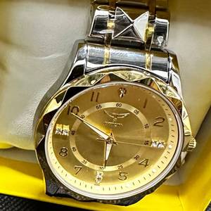 lot 53 image: Invicta Mens New Two-Tone Stainless Steel Quartz Watch with Gold Dial (69022)
