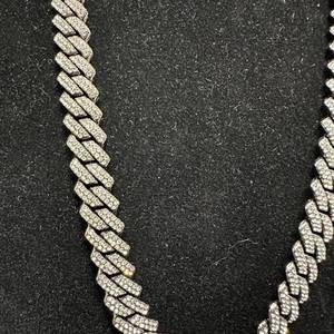 lot 58 image: New 30 x 14mm Heavy Iced-Out Rhinestone Cuban Link Chain Necklace