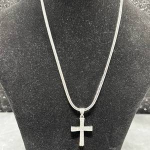 lot 60 image: Unisex new Cross Pendant Necklace with 24 Snake Chain