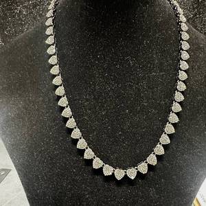 lot 82 image: Womens new Heart-Shaped Rhinestone Pendant Necklace with 24 Chain