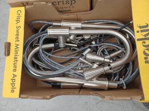 lot 21787 image: Lot Of Miscellaneous Faucets, 10 Pieces