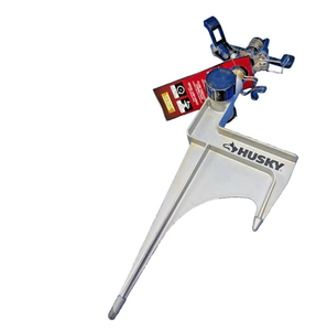 lot 6340 image: Husky Metal Impact Sprinkler 0��360° Spray Range, Flow-Thru  - Retail $0