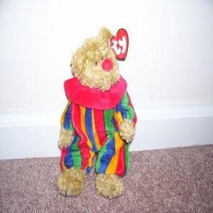lot 6537 image: Ty Attic Treasure Piccadilly the Bear - Retail $30,000