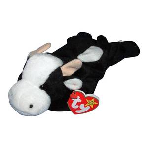 lot 6544 image: TY Beanie Babies Daisy The Cow - Retail $19,995