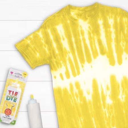 lot 96784 image: NEW Create Basics 1 Color Tie Dye Kit Yellow, Makes 4 fl oz