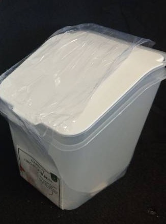lot 2076 image: Plastic StorageOrganizers Set - Retail $30