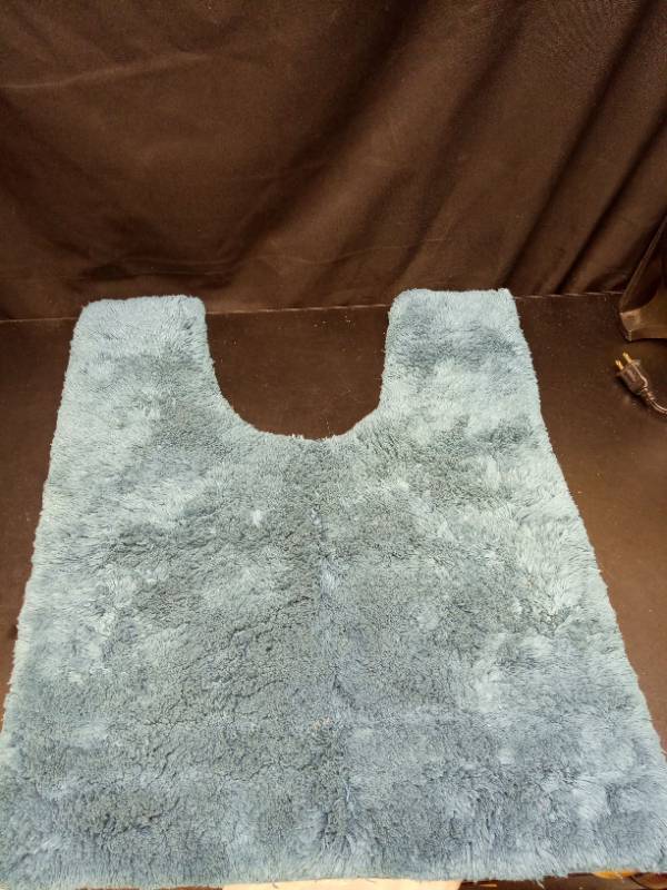 lot 2102 image: Bath Mat with Contoured Toilet Cutout Light Blue-Green - Retail $0