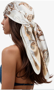lot 70269 image: Head scarf or neck scarf - Retail $8