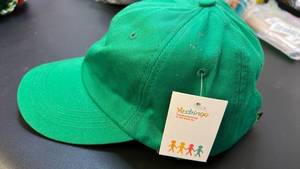 lot 70286 image: Yabingo Green Baseball Cap Adjustable - Retail $7