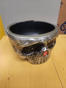 lot 71081 image: Skull-shaped Bowl with Pop out Hand Motion activated with Lights  - Retail $20