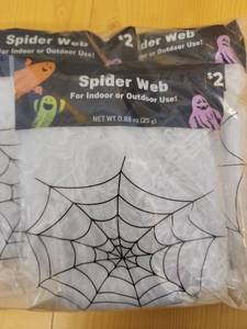 lot 71102 image: Spider Web Halloween Decoration 0.88 oz 25g 4-Pack - Retail $8