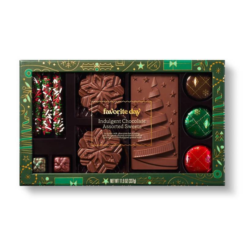 lot 6816 image: Indulgent Milk Chocolate Assorted Sweets - 11.9oz - Favorite Day Best by 10012026