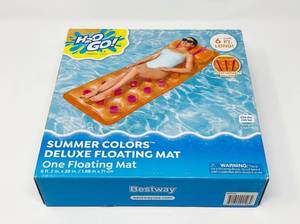 lot 4211 image: H2O Go Summer Colors Deluxe Floating Mat 6 ft