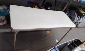 lot 4284 image: Folding Table White Top Rectangular