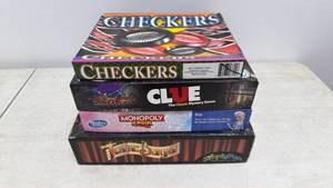 lot 18 image: Lot of 4 Board Games