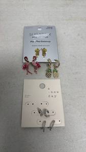 lot 88 image: Earring Lot - Set of 5 Pairs