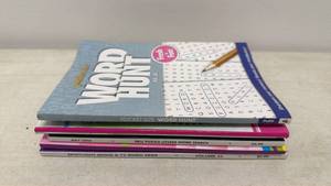 lot 119 image: Word Search Puzzle Books Lot of 5 Titles