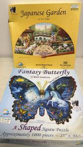 lot 155 image: SunsOut 2 Piece Special Shaped Jigsaw Puzzle Lot