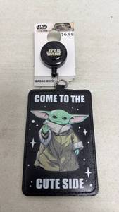 lot 168 image: Star Wars Mandalorian Badge Reel Retractable ID Holder