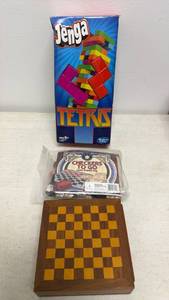 lot 173 image: Lot of 3 Games