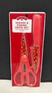 lot 189 image: Holiday Time Shears & Paring Knife Set 8 in. 3.5 in.