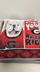lot 194 image: Georgia Bulldogs Quilt with Bulldog and School Logos
