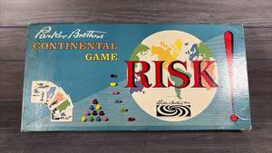 lot 117 image: Parker Brothers Risk Continental Game Board Game