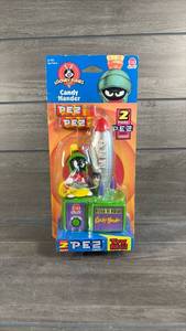 lot 161 image: Looney Tunes Marvin the Martian Candy Hander PEZ Dispenser No. 4760