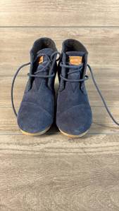 lot 216 image: TOMS Navy Blue Wedge Ankle Boots Lace-Up Size 6