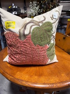 lot 35207 image: Decorative throw pillow