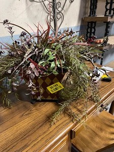lot 35189 image: Artificial Floral plant in planter