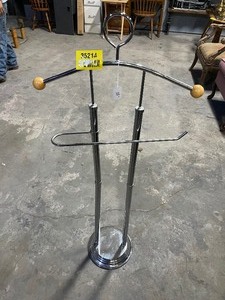 lot 35214 image: Vintage chrome and wood-knob gentlemans valet stand
