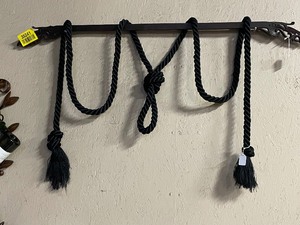 lot 35241 image: Vintage Decorative Wall Hanging Piece.
