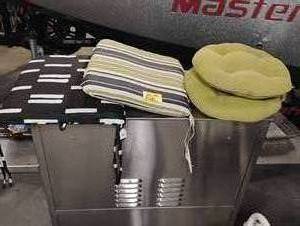 lot 35175 image: A variety of seat cushions in 3 different color patterns and sizes