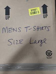lot 37221 image: MENS T SHIRTS SIZE LARGE