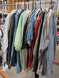 lot 37228 image: MENS LARGE POLO & BUTTON UPS