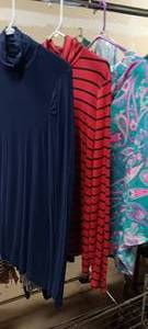 lot 37204 image: WOMENS SIZE LG BLOUSES, SWEATERS