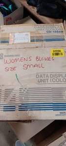 lot 37236 image: WOMENS BLOUSES SIZE SMALL
