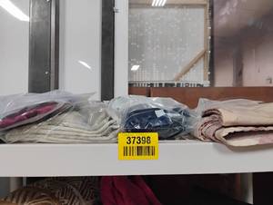 lot 37398 image: LOT OF TABLE CLOTHS
