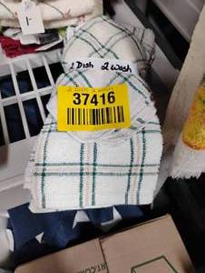 lot 37416 image: ASORTED KITCHEN DISH WASH CLOTHS