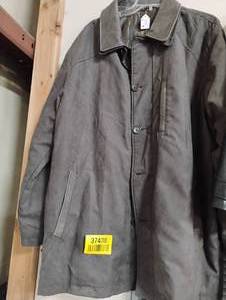 lot 37438 image: MENS LEATHER MADISON CREEK BROWN XL COAT.