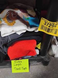 lot 37294 image: WOMENS X LARGE TANK TOPS