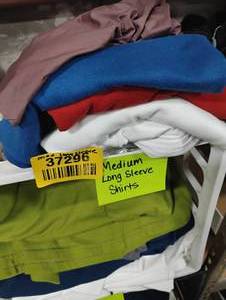lot 37296 image: WOMENS MED LONG SLEEVE T SHIRTS