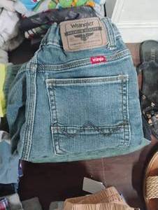 lot 37349 image: BOYS PANTS SIZE 7