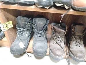 lot 37365 image: MENS BOOTS SIZE 10