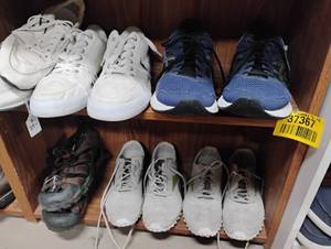 lot 37367 image: MENS CASUAL 7-12
