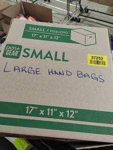 lot 37252 image: LARGE HAND BAGS