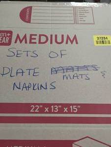 lot 37284 image: SETS OF PLATE MATS AND NAPKIN
