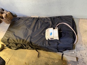 lot 35248 image: Invacare Medical Mattress - M MNS400 - S 07CF032580.